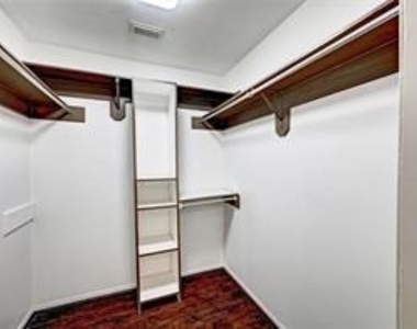 5103 Temple Bell Drive - Photo Thumbnail 21