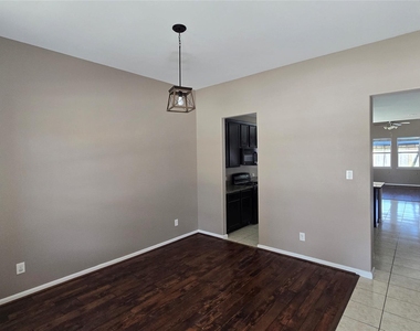 12634 Mansfield Glen Court - Photo Thumbnail 4