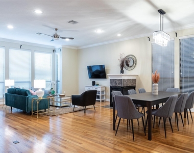 1806 Tuam Street - Photo Thumbnail 15