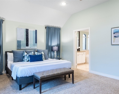1806 Tuam Street - Photo Thumbnail 5