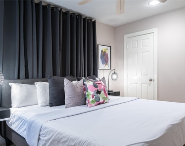 1806 Tuam Street - Photo Thumbnail 22