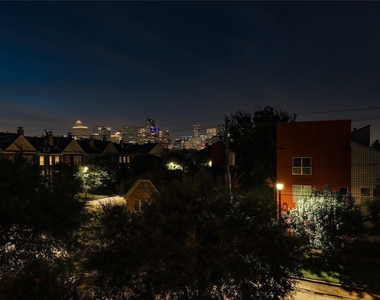 1806 Tuam Street - Photo Thumbnail 29