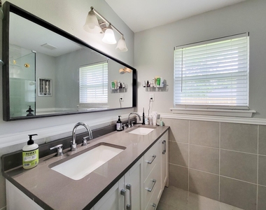 4405 W 43rd Street - Photo Thumbnail 23