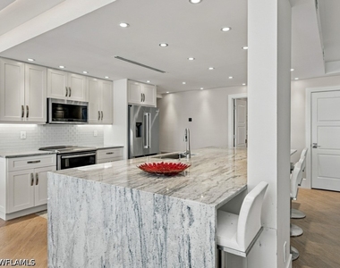 850 S Collier Boulevard - Photo Thumbnail 8