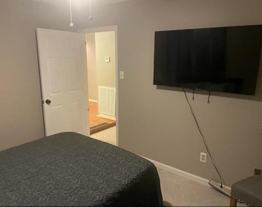 5711 Toddington Road - Photo Thumbnail 25