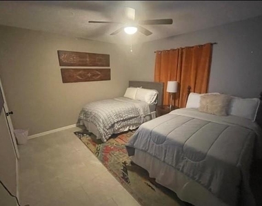5711 Toddington Road - Photo Thumbnail 21
