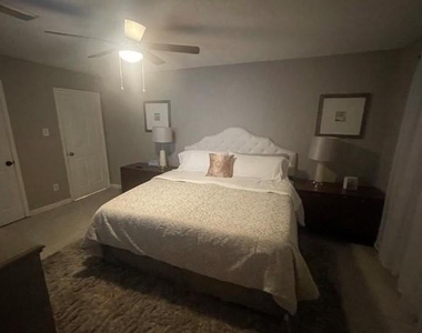 5711 Toddington Road - Photo Thumbnail 19