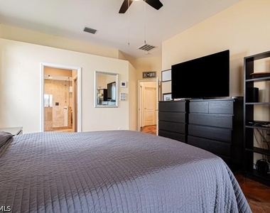 2252 Heritage Greens Drive - Photo Thumbnail 15