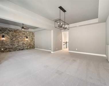 28618 Casen Ranch Lane - Photo Thumbnail 14