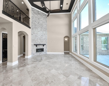 25627 Fleming Lodge Lane - Photo Thumbnail 7
