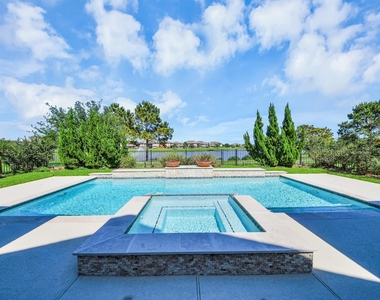 25627 Fleming Lodge Lane - Photo Thumbnail 4