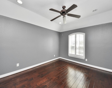 25627 Fleming Lodge Lane - Photo Thumbnail 47