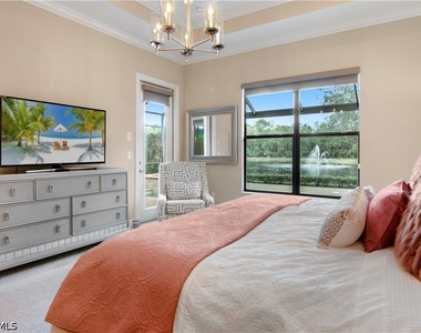 6564 Roma Way - Photo Thumbnail 15