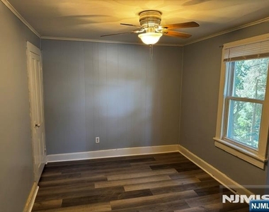 220 Colfax - Photo Thumbnail 2