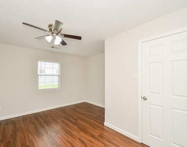 6425 Sidney Street - Photo Thumbnail 17