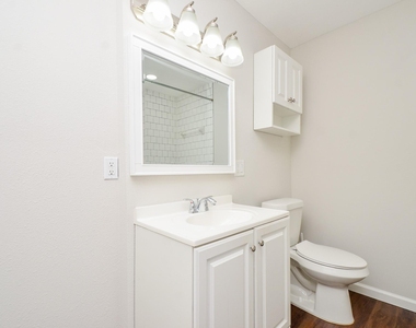 6425 Sidney Street - Photo Thumbnail 22