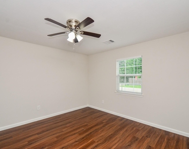 6425 Sidney Street - Photo Thumbnail 15