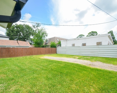 6425 Sidney Street - Photo Thumbnail 25