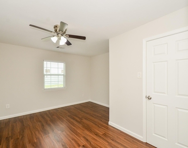 6425 Sidney Street - Photo Thumbnail 18