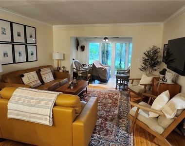 1025 Foxfire Lane - Photo Thumbnail 3