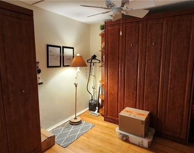 1025 Foxfire Lane - Photo Thumbnail 11