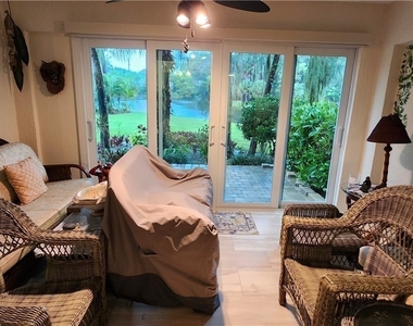 1025 Foxfire Lane - Photo Thumbnail 16