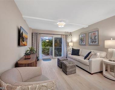 1300 Gulf Shore Boulevard N - Photo Thumbnail 2