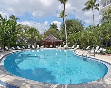 1300 Gulf Shore Boulevard N - Photo Thumbnail 24