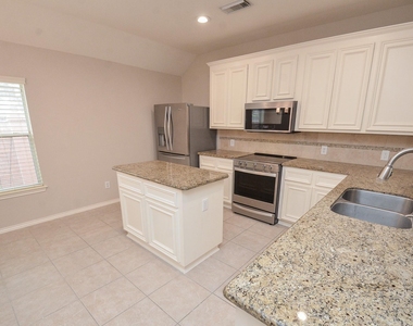 4226 Windy Chase Lane - Photo Thumbnail 13