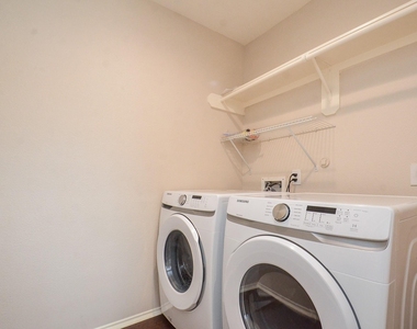 4226 Windy Chase Lane - Photo Thumbnail 24
