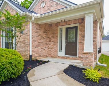4226 Windy Chase Lane - Photo Thumbnail 2
