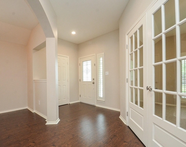 4226 Windy Chase Lane - Photo Thumbnail 18