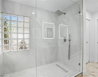 5122 Starfish Avenue - Photo Thumbnail 12