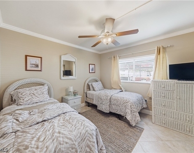 201 Quail Forest Boulevard - Photo Thumbnail 13