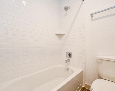 7823 Elm Birch Lane - Photo Thumbnail 5