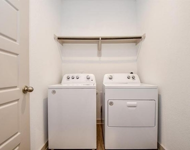 7823 Elm Birch Lane - Photo Thumbnail 6