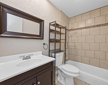 23610 Creekview Drive - Photo Thumbnail 14