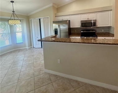 20000 Barletta Lane - Photo Thumbnail 9