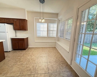 14527 Circlewood Way - Photo Thumbnail 10