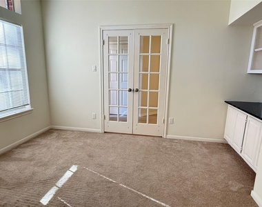 14527 Circlewood Way - Photo Thumbnail 5