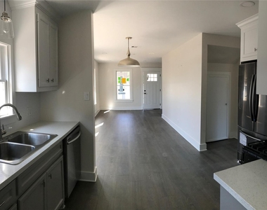 1104 E 26th Street - Photo Thumbnail 11