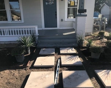 1104 E 26th Street - Photo Thumbnail 2