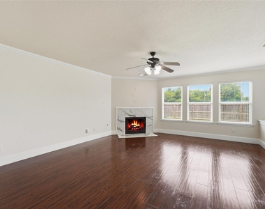 7102 Winston Ranch Parkway - Photo Thumbnail 4