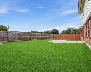 7102 Winston Ranch Parkway - Photo Thumbnail 22