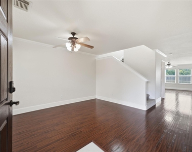 7102 Winston Ranch Parkway - Photo Thumbnail 2