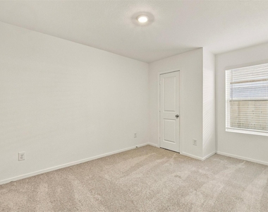 1643 Windrose Bend - Photo Thumbnail 15