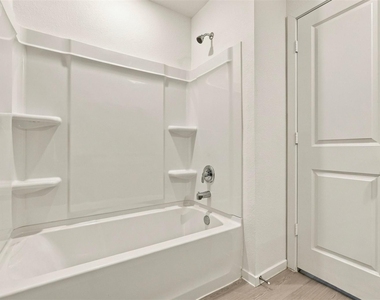 1643 Windrose Bend - Photo Thumbnail 13