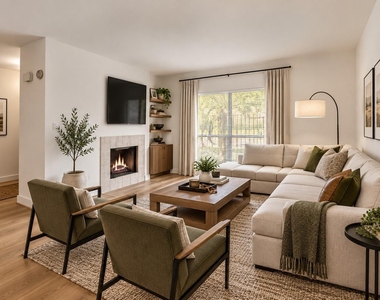 2025 Augusta Drive - Photo Thumbnail 3