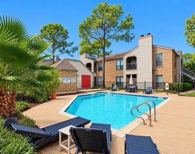 2025 Augusta Drive - Photo Thumbnail 9