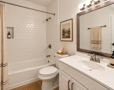 2025 Augusta Drive - Photo Thumbnail 7